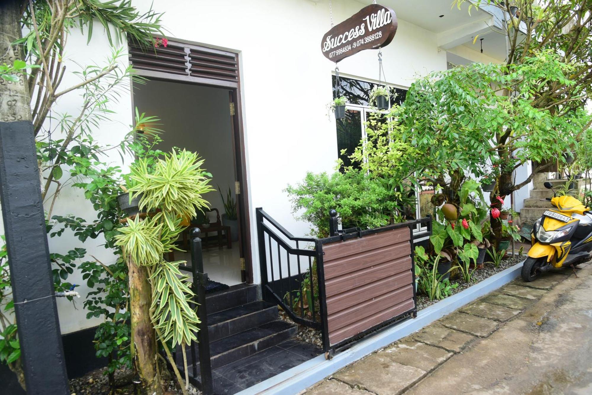 Success Villa Hikkaduwa Bagian luar foto